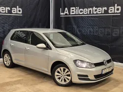 Silver Begagnad 2017 VW Golf VII Halvkombi | 129 900 kr (Marknadspris)
