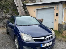Blå Begagnad 2007 Opel Astra GTC Halvkombi | 29 000 kr