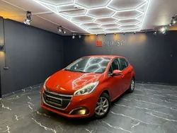 Orange Begagnad 2015 Peugeot 208 Halvkombi | 59 900 kr (Bra pris)