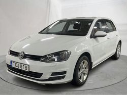 Vit Begagnad 2016 VW Golf VII | 119 000 kr (Marknadspris)