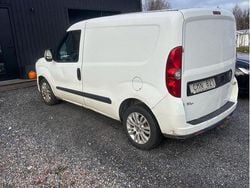Vit Begagnad 2013 Fiat Doblò Minibuss | 23 000 kr (Superpris)