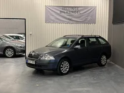 Mörkgrå Begagnad 2008 Skoda Octavia Kombi | 49 900 kr (Marknadspris)