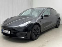 Svart Begagnad 2023 Tesla Model 3 Sedan | 369 000 kr (Marknadspris)