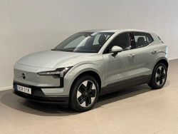 Grå Begagnad 2024 Volvo EX30 Core SUV | 329 500 kr