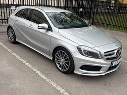 Silver Begagnad 2015 Mercedes A180 AMG line Halvkombi | 120 000 kr (Marknadspris)