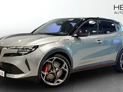 Ny 2025 Alfa Romeo Junior Veloce SUV | 482 800 kr