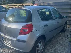 Grå Begagnad 2007 Renault Clio R.S. Halvkombi | 28 500 kr (Marknadspris)