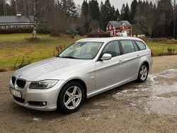 Begagnad 2012 BMW 320 Kombi | 65 000 kr