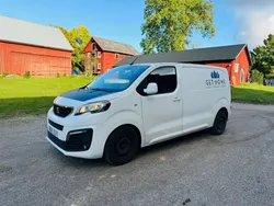 Vit Begagnad 2017 Peugeot Expert Van | 95 000 kr (Marknadspris)