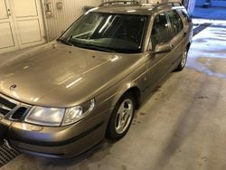 Brun Begagnad 2003 Saab 9-5 Linear Kombi | 11 000 kr