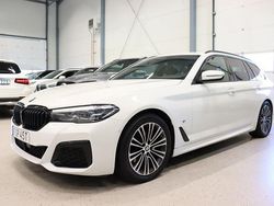 Vit Begagnad 2020 BMW 520 M Sport Kombi | 399 700 kr (Dyr)
