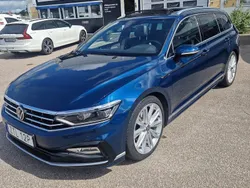 Blå Begagnad 2021 VW Passat R-line Kombi | 299 000 kr (Marknadspris)