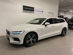 Vit Begagnad 2020 Volvo V60 Inscription Kombi | 299 900 kr (Marknadspris)