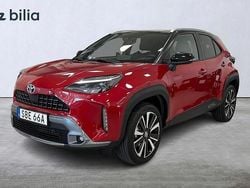 Röd Begagnad 2021 Toyota Yaris Cross Edition SUV | 299 900 kr (Marknadspris)