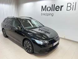 Svart (grenadilla black metallic) Begagnad 2024 VW Golf VIII Life Kombi | 329 000 kr (Lite dyr)