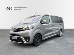 Silver Begagnad 2023 Toyota Proace Verso Kombi | 389 900 kr (Marknadspris)