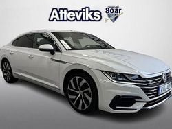 Vit Begagnad 2018 VW Arteon R-line Halvkombi | 309 000 kr (Marknadspris)