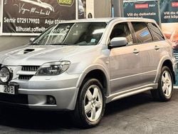 Silver Begagnad 2005 Mitsubishi Outlander SUV | 49 900 kr (Marknadspris)