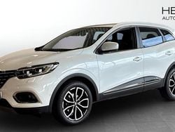 Mörkgrå Begagnad 2021 Renault Kadjar Intens SUV | 189 900 kr (Marknadspris)