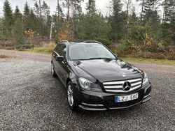 Svart Begagnad 2012 Mercedes C220 Avantgarde Kombi | 105 000 kr (Bra pris)