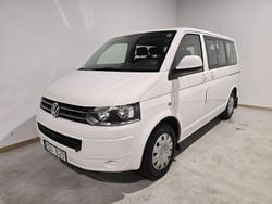 Vit Begagnad 2011 VW Caravelle Comfortline Minibuss | 129 500 kr (Bra pris)