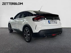 Vit Begagnad 2021 Citroën C4 Shine Halvkombi | 199 000 kr (Marknadspris)