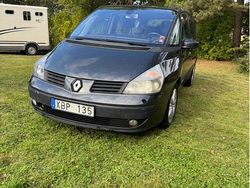 Grå Begagnad 2006 Renault Grand Espace Expression Minibuss | 28 900 kr