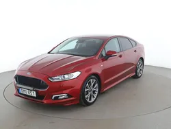Röd Begagnad 2017 Ford Mondeo ST-Line Sedan | 147 000 kr (Marknadspris)
