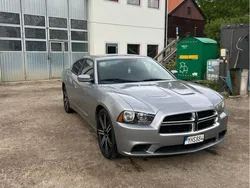 Silver Begagnad 2013 Dodge Charger Sedan | 110 000 kr