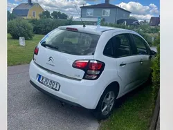 Vit Begagnad 2014 Citroën C3 Halvkombi | 60 000 kr (Marknadspris)