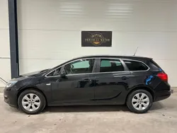Svart Begagnad 2016 Opel Astra drive Kombi | 89 900 kr (Marknadspris)