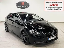 Svart Begagnad 2015 Volvo V40 Kombi | 144 900 kr (Marknadspris)