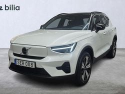 Vit Begagnad 2022 Volvo XC40 Core SUV | 339 900 kr