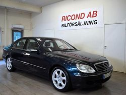 Mörkblå Begagnad 2003 Mercedes S500 Sedan | 99 900 kr