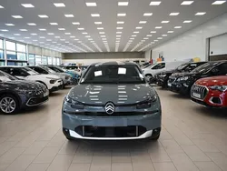Grön (grön manhattan) Ny 2025 Citroën C4 Halvkombi | 292 300 kr (Marknadspris)