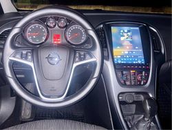 Svart Begagnad 2013 Opel Astra Kombi | 80 000 kr (Dyr)