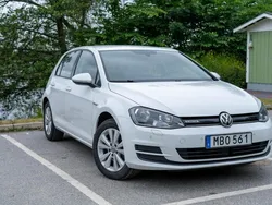 Vit Begagnad 2016 VW Golf VII Halvkombi | 95 000 kr (Bra pris)
