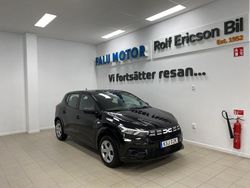 Svart Begagnad 2024 Dacia Sandero Essentiel Halvkombi | 149 500 kr (Bra pris)