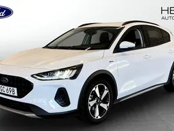 Vit (white) Begagnad 2024 Ford Focus Active Halvkombi | 219 900 kr (Marknadspris)