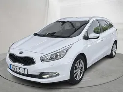 Vit Begagnad 2015 Kia Ceed Comfort | 89 900 kr (Marknadspris)
