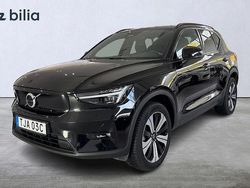 Svart Begagnad 2022 Volvo XC40 Plus SUV | 339 900 kr