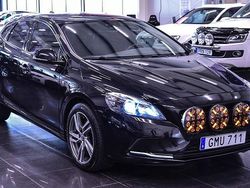 Svart Begagnad 2014 Volvo V40 Business Edition Halvkombi | 164 900 kr (Lite dyr)