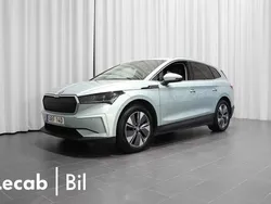 Silver (arctic silver metallic) Begagnad 2022 Skoda Enyaq iV SUV | 369 500 kr (Superpris)
