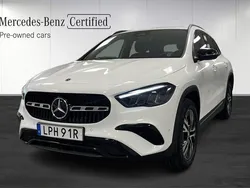 Vit Begagnad 2023 Mercedes GLA250 Advanced Plus SUV | 449 000 kr (Bra pris)