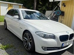 Vit Begagnad 2011 BMW 520 Kombi | 70 000 kr (Dyr)