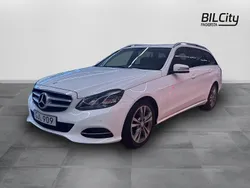 Vit (polar white (149u)) Begagnad 2015 Mercedes E220 Avantgarde Kombi | 209 900 kr (Marknadspris)