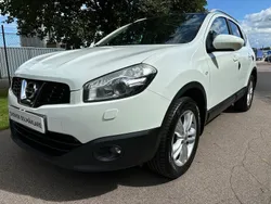 Vit Begagnad 2011 Nissan Qashqai +2 SUV | 79 900 kr (Marknadspris)
