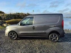 Grå Begagnad 2016 Fiat Doblò Minibuss | 82 000 kr