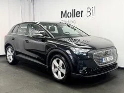 Mytsvart metallic Begagnad 2022 Audi Q4 e-tron SUV | 374 900 kr (Marknadspris)