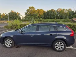 Blå Begagnad 2014 Volvo V60 Momentum Kombi | 87 000 kr (Bra pris)